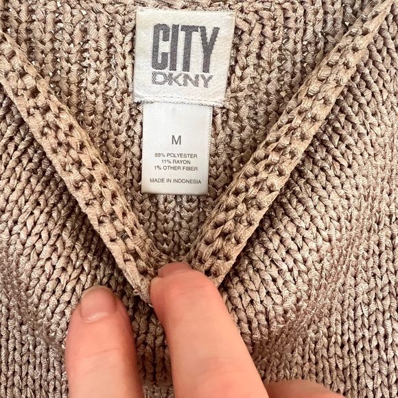 DKNY Metallic Gold Sleeveless Top, Medium - Picture 16 of 16